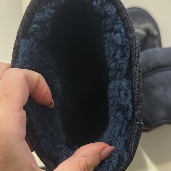 Ugg classic tall navy boots - Picture 4 of 5